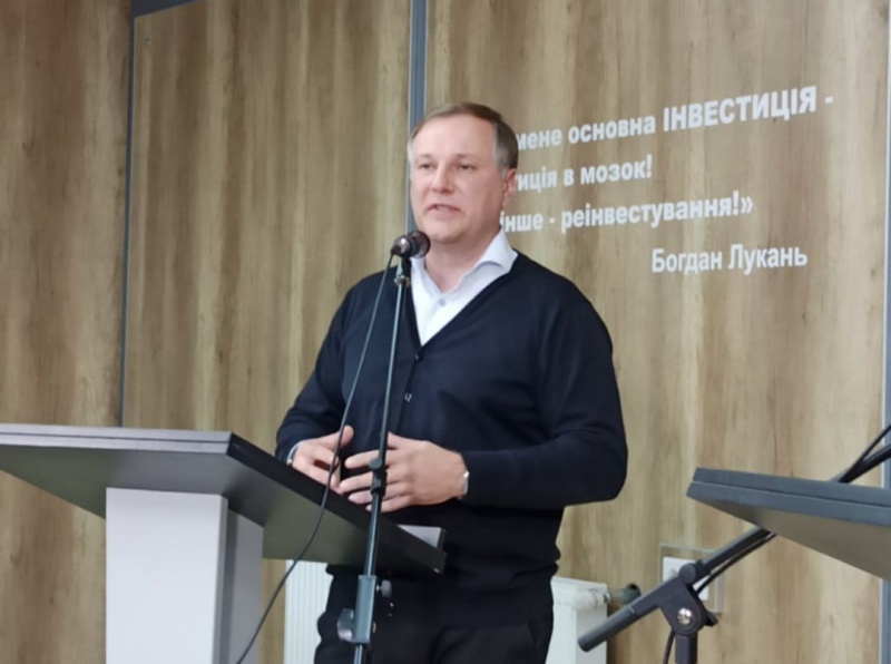 дебати