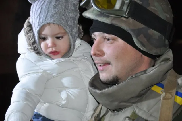 У Чернівцях зустріли групу бійців Нацгвардії, які повернулись із зони АТО (Фото) — фото 2