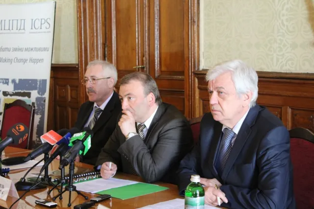 Підписано тристоронній Меморандум стосовно розвитку регіону (фото) — фото 2