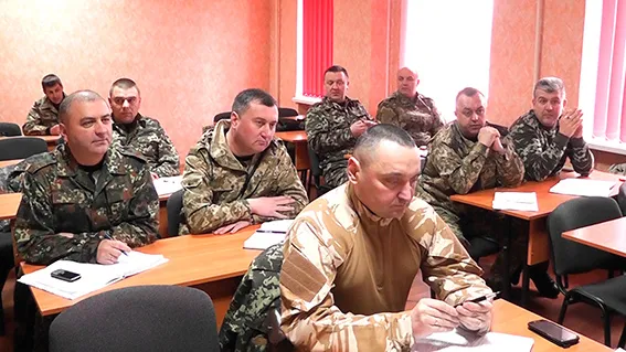 Начальники райвідділів міліції Буковини взяли участь у тренуваннях (фото) — фото 4