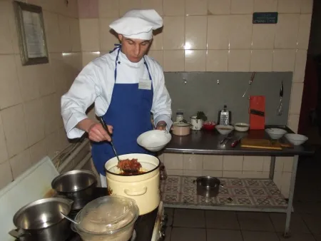 У Чернівецькій установі виконання покарань № 33 відбувся конкурс «Кращий кухар» (фоторепортаж) — фото 5