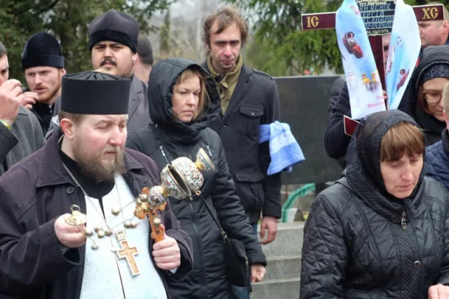 У Чернівцях попрощалися з відомим спортивним коментатором Сергієм Панасюком (фоторепортаж) — фото 7