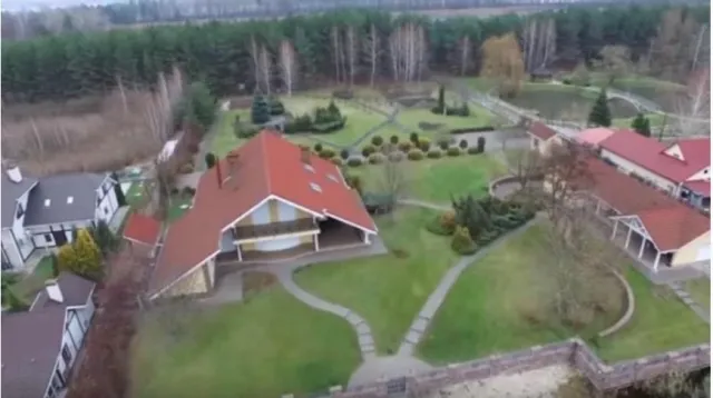 Будинок у Конча-Заспі та чотири квартири у центрі Києва – нові подробиці про нерухомість Гриценка — фото 1