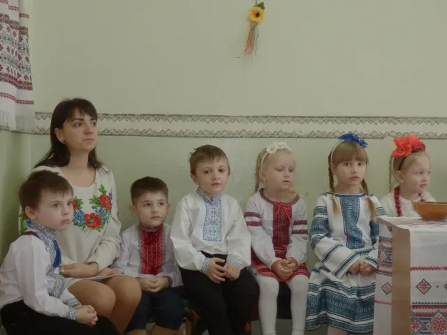 Воспитанникам детского сада № 3 в Черновцах рассказывали об обычаях и обрядах наших предков — фото 1